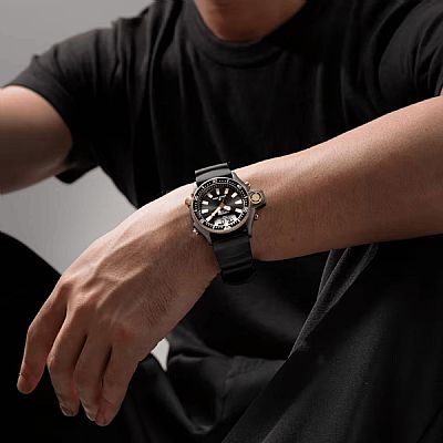 CITIZEN PROMASTER DIVERS WATCH JP2008-06E LIMITED EDITION